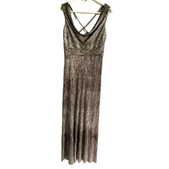 Donna Ricco Sleeveless Maxi Dress Silver Size 8 NEW with Tags - Picture 2 of 14